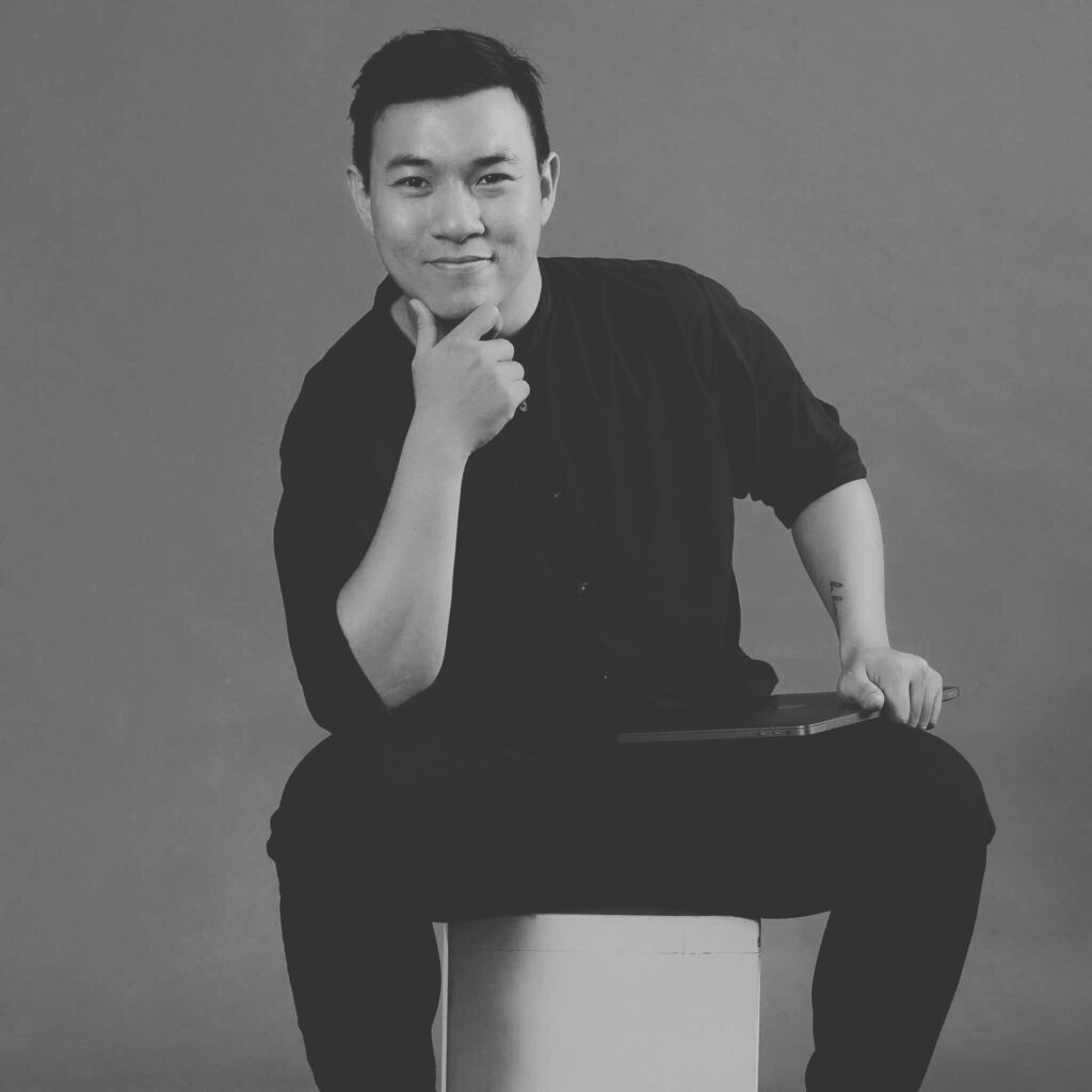 CHI ANH NGUYEN ACCOUNT DIRECTOR
